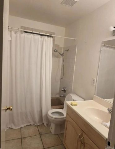 19147 Las Encinas Drive, Ramona, CA 92065