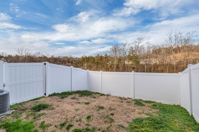 1530 Smoketree Rd, Antioch, TN 37013