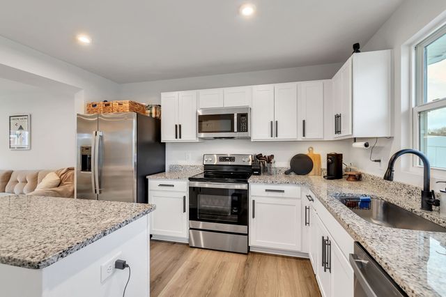 1530 Smoketree Rd, Antioch, TN 37013