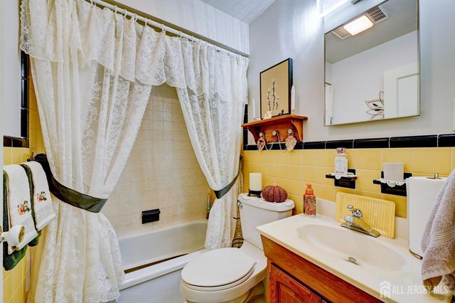 3344 Park Avenue, South Plainfield, NJ 07080