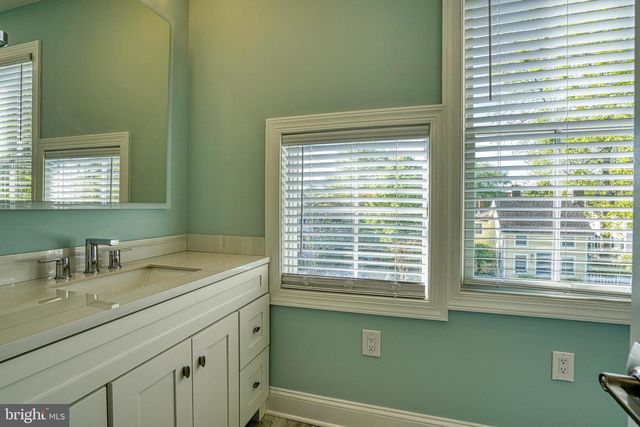 101 TILGHMAN ST, Oxford, MD 21654