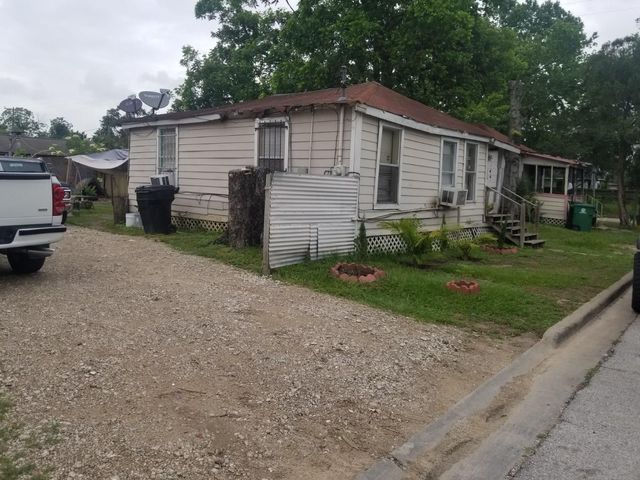 1407 Amundsen Street, Houston, TX 77009