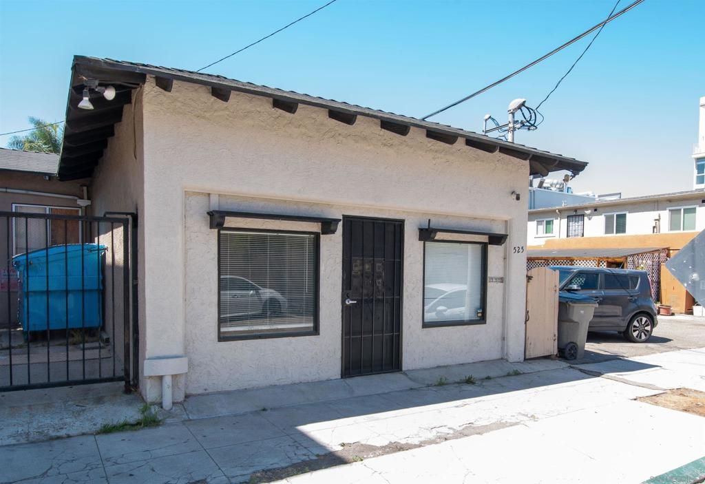 525 Evans Pl A, San Diego, CA 92103 — photo 2