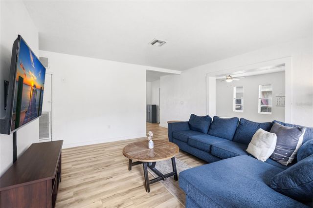 2415 18TH STREET COURT E, Bradenton, FL 34208