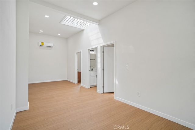 1844 Atlantic Avenue, Long Beach, CA 90806