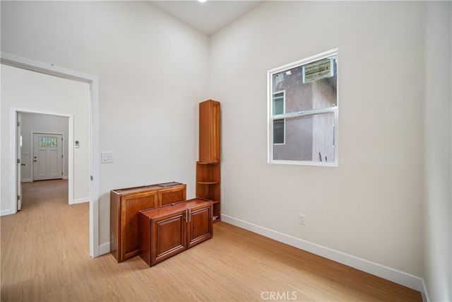 1844 Atlantic Avenue, Long Beach, CA 90806