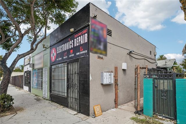 1844 Atlantic Avenue, Long Beach, CA 90806