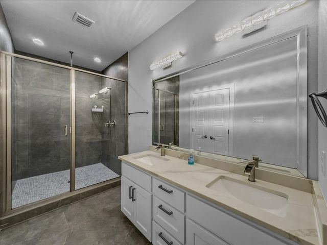 5635 Philip Avenue, Dallas, TX 75223