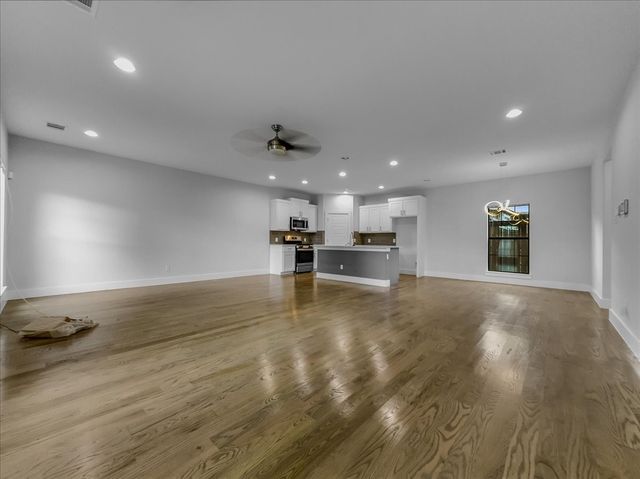 5635 Philip Avenue, Dallas, TX 75223