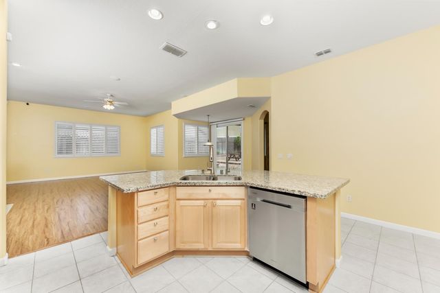 9652 Pasture Rose Way, Elk Grove, CA 95624