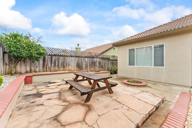 9652 Pasture Rose Way, Elk Grove, CA 95624