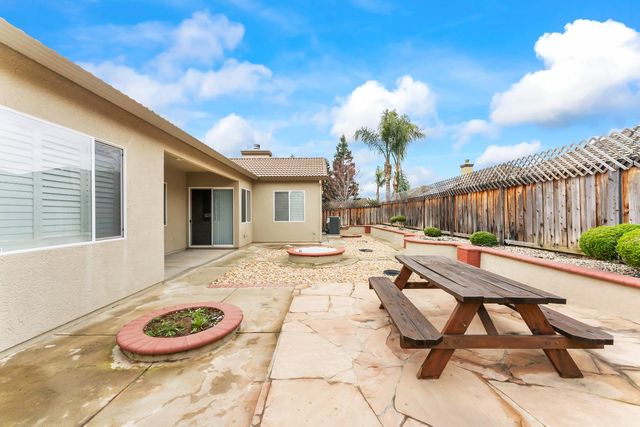 9652 Pasture Rose Way, Elk Grove, CA 95624