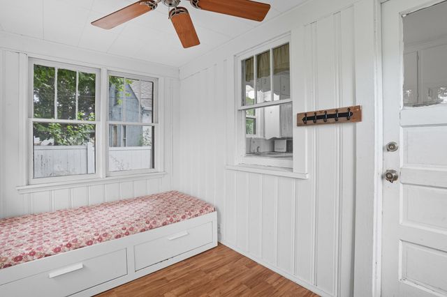 1207 5th Street E, Saint Paul, MN 55106