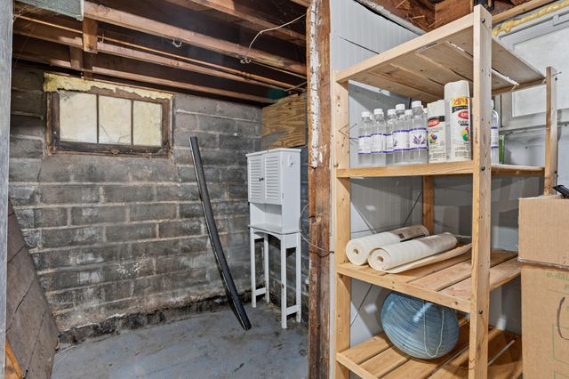 1207 5th Street E, Saint Paul, MN 55106