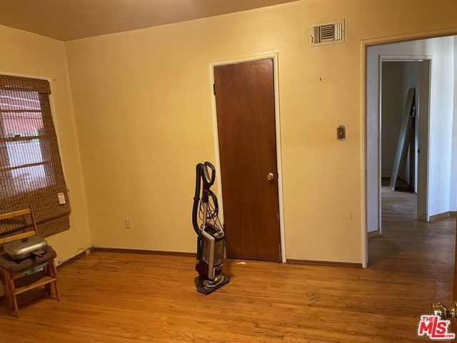 101 W Victoria Avenue, Montebello, CA 90640