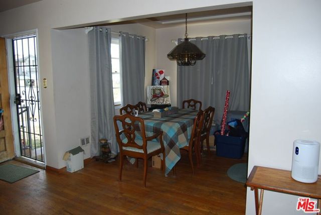 101 W Victoria Avenue, Montebello, CA 90640