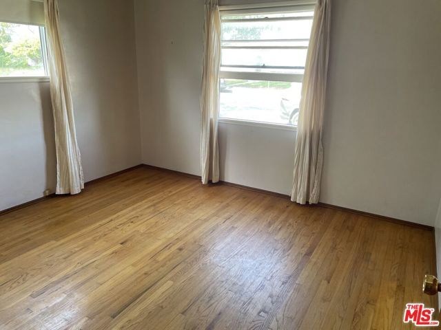 101 W Victoria Avenue, Montebello, CA 90640