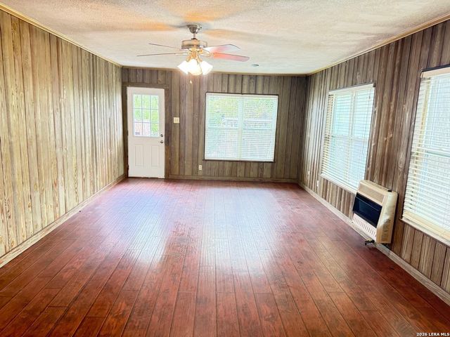 1311 W ROSEWOOD AVE, San Antonio, TX 78201