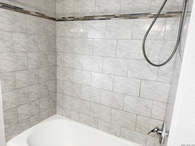 1311 W ROSEWOOD AVE, San Antonio, TX 78201