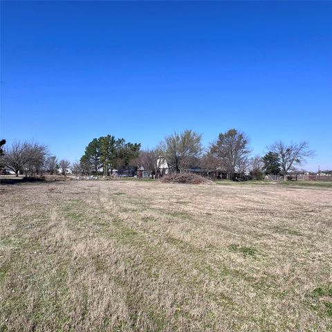 867 County Road 4131, Cumby, TX 75433