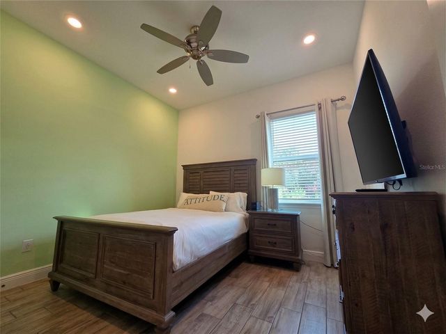 8090 KNEE DEEP ROAD, Kissimmee, FL 34747