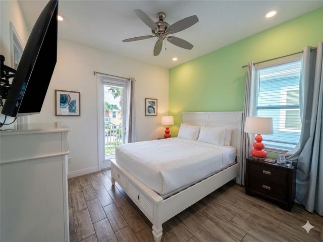 8090 KNEE DEEP ROAD, Kissimmee, FL 34747