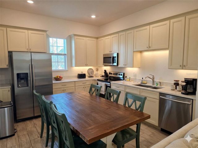 8090 KNEE DEEP ROAD, Kissimmee, FL 34747