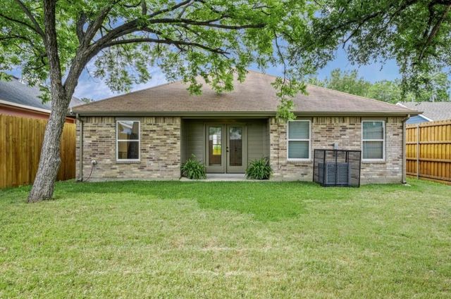 1907 Nomas Street, Dallas, TX 75212