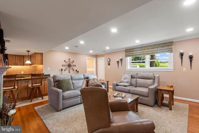 3206 EVES WAY, Hampstead, MD 21074