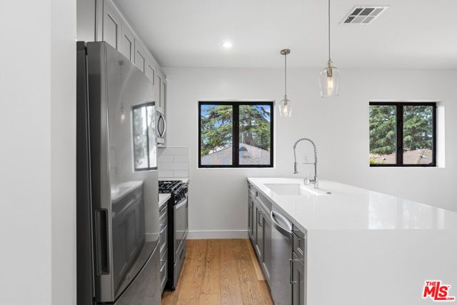 4080 Van Buren Place A, Culver City, CA 90232