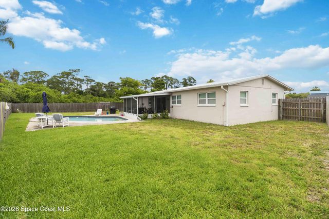 2165 Topaz Court, Merritt Island, FL 32953