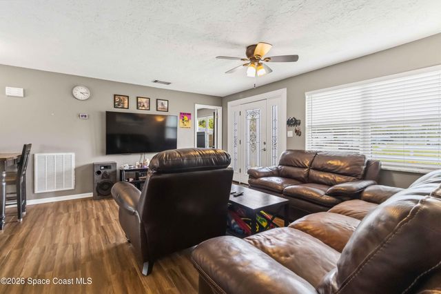 2165 Topaz Court, Merritt Island, FL 32953