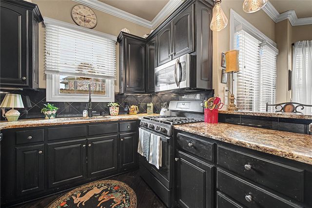 2644 S Everest Avenue, Rogers, AR 72758