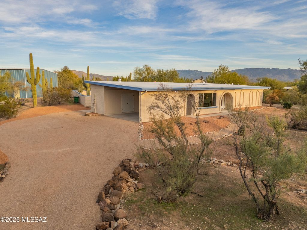 3622 N Harrison Road, Tucson, AZ 85749