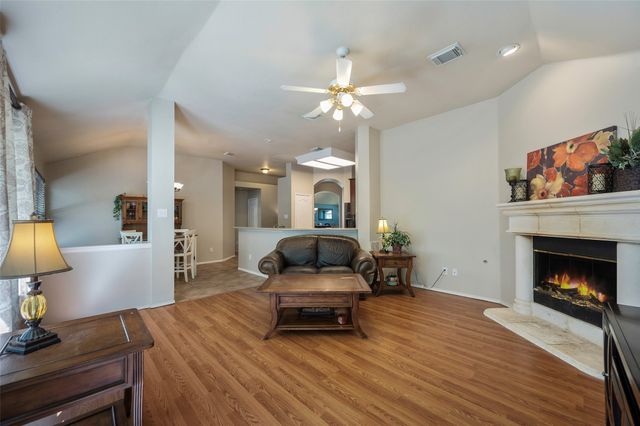 3002 Blake Street, Corinth, TX 76210