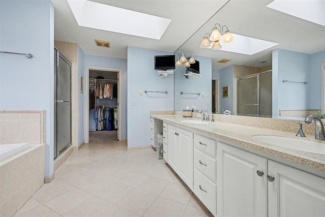 7025 Eagle Hts Drive, Mattawan, MI 49071