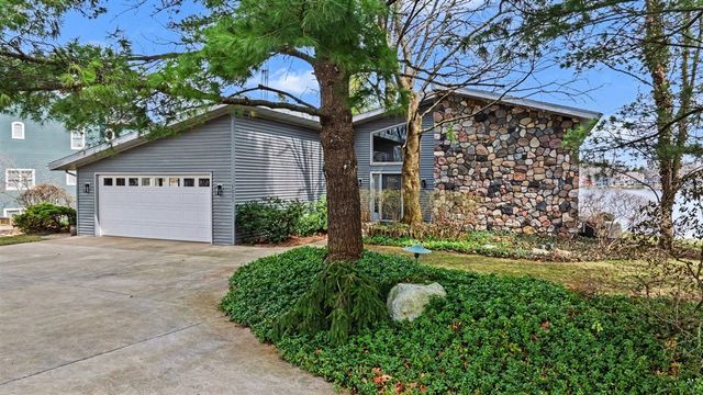 7025 Eagle Hts Drive, Mattawan, MI 49071