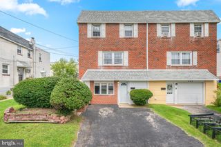 641 CAROLINE DR #, Norristown, PA 19401
