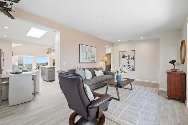 1409 Santa Rosa, Oceanside, CA 92058
