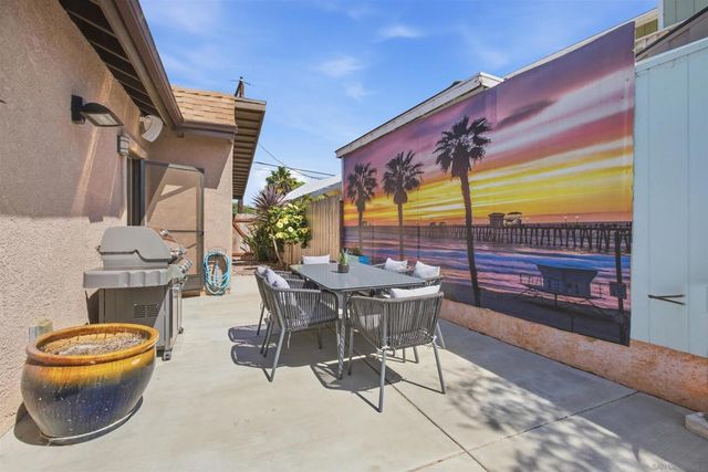 1409 Santa Rosa, Oceanside, CA 92058