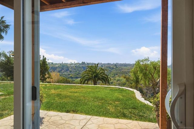 1409 Santa Rosa, Oceanside, CA 92058