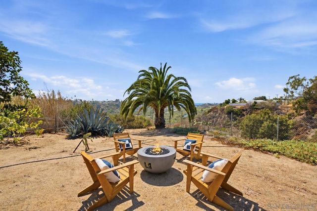 1409 Santa Rosa, Oceanside, CA 92058