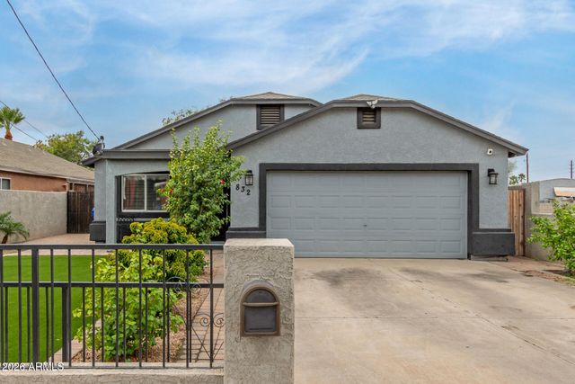 832 S 31st Ave Avenue, Phoenix, AZ 85009