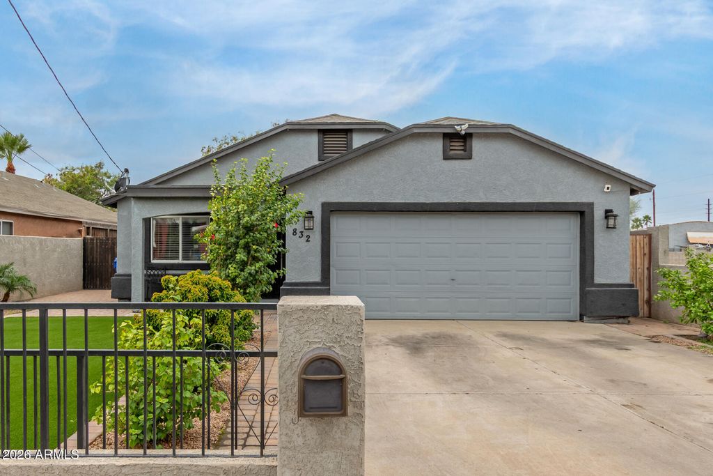 Image 26 of property listing at 832 S 31st Ave Avenue, Phoenix, AZ 85009