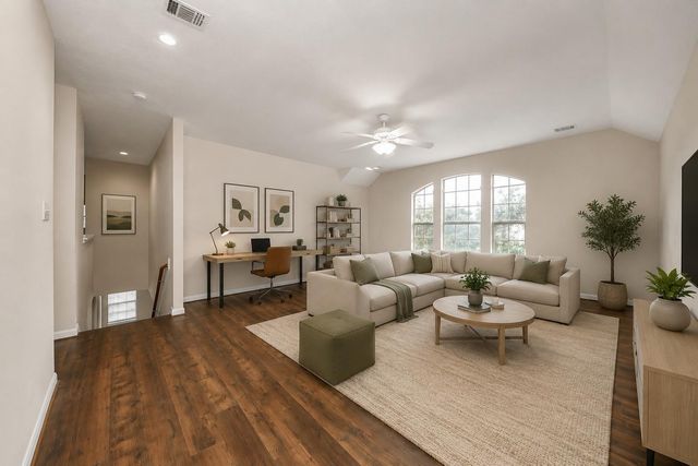 5519 Gatesprings Lane, Sugar Land, TX 77479