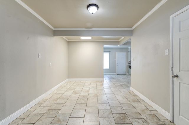 2111 29th Street, Lubbock, TX 79411