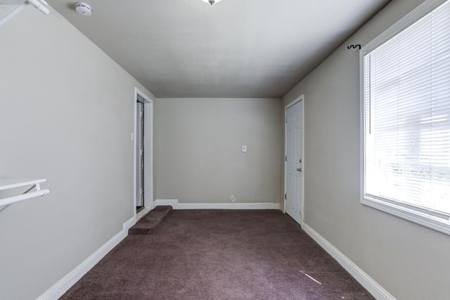 2111 29th Street, Lubbock, TX 79411