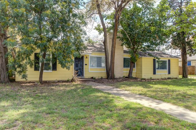 2111 29th Street, Lubbock, TX 79411