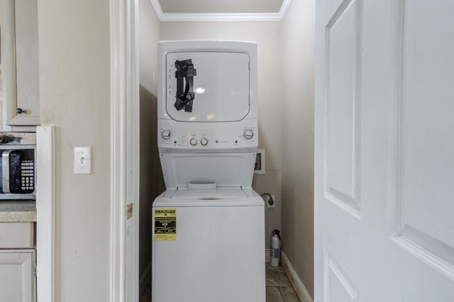 2111 29th Street, Lubbock, TX 79411