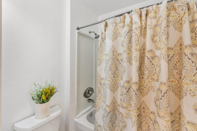 2416 N Main Street F, Salinas, CA 93906